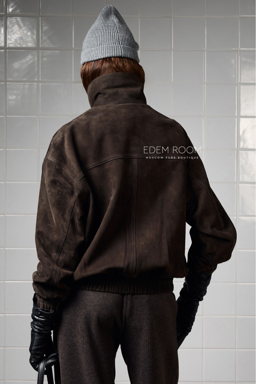 Замшевая куртка - бомбер
