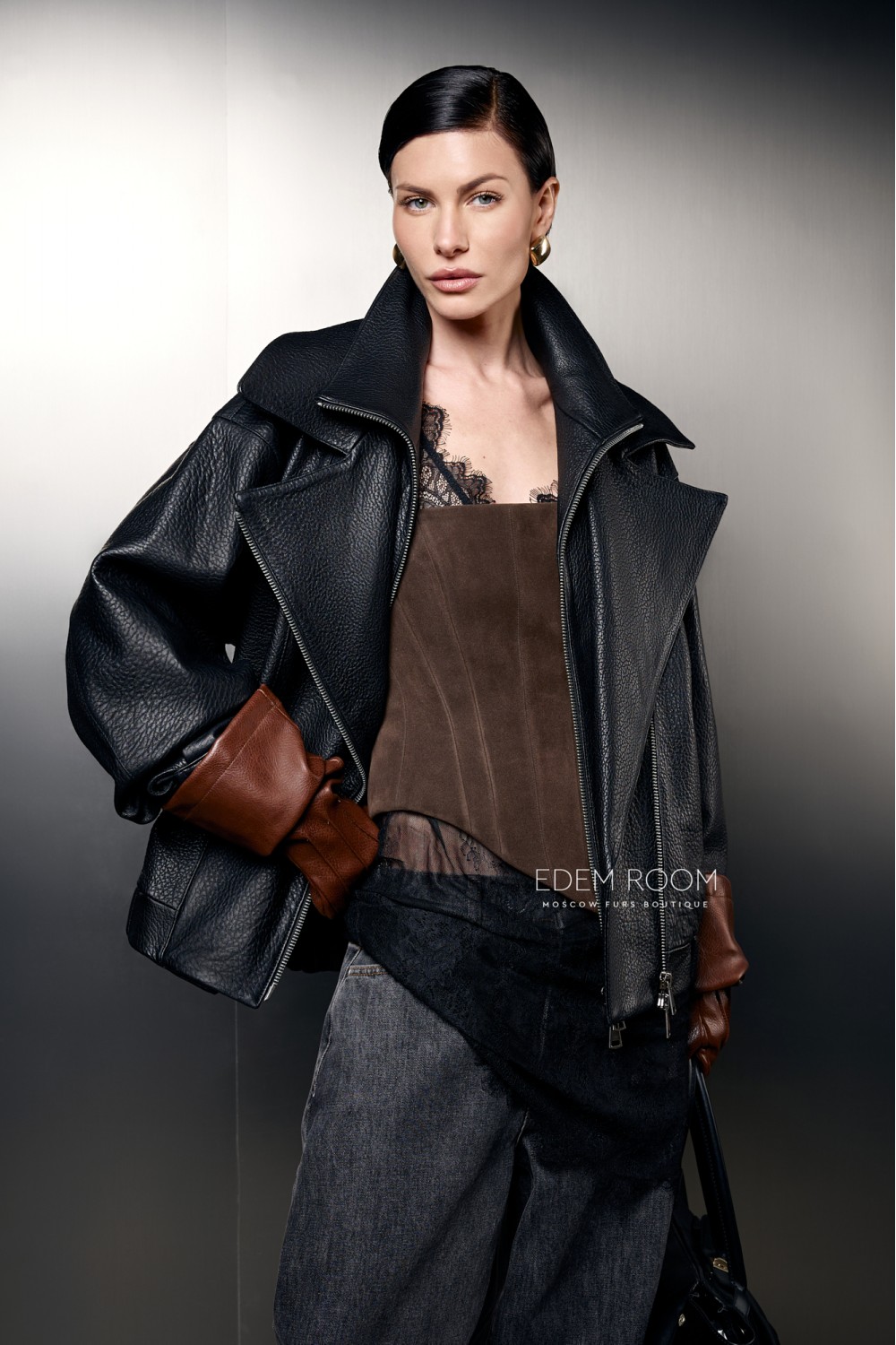 модная кожаная куртка