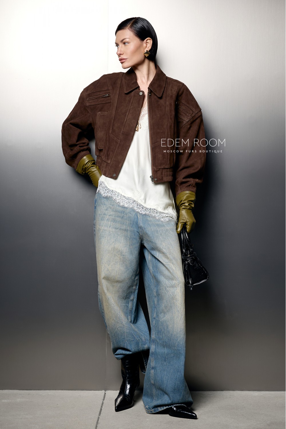 короткая куртка из замшевой кожи