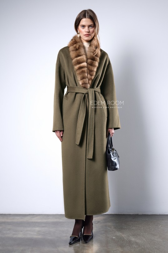 пальто с мехом