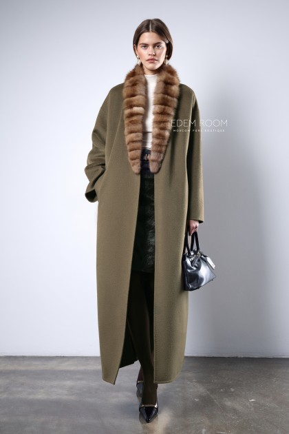 пальто с мехом