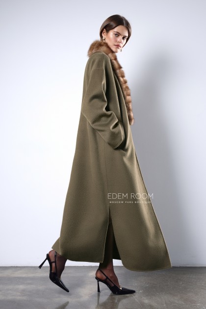 пальто с мехом