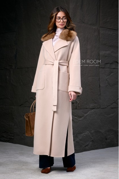 пальто с мехом