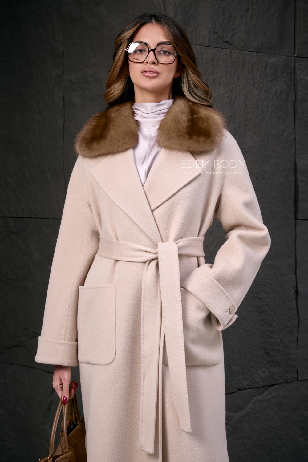 пальто с мехом