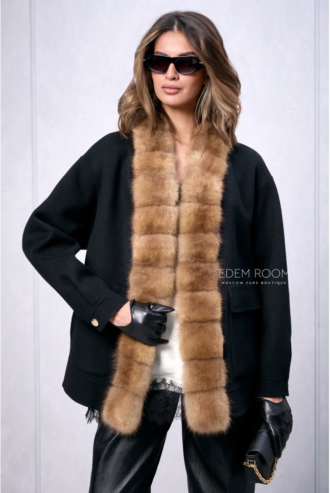пальто - куртка с мехом куницы