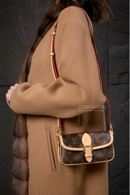 пальто с мехом