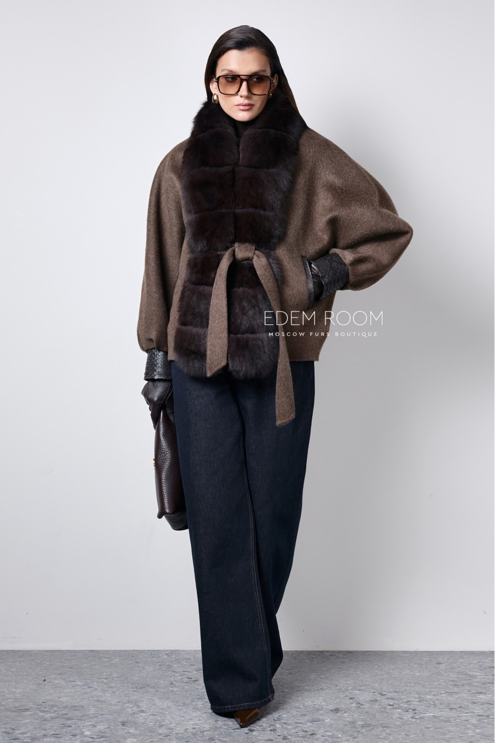 Пальто - куртка с мехом песца