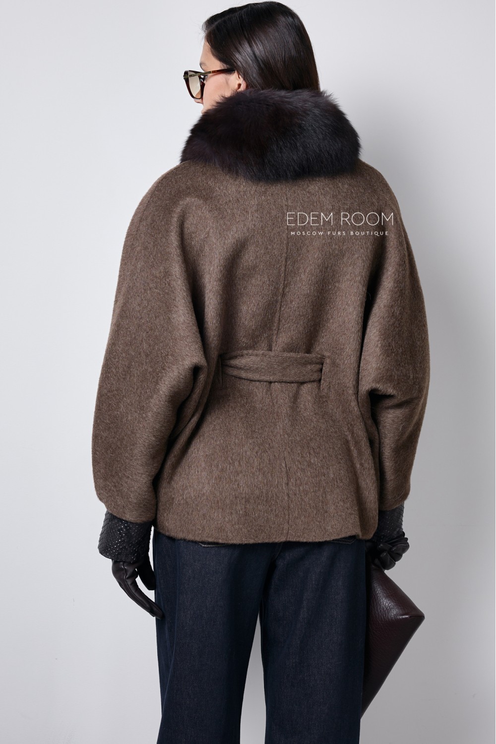 Пальто - куртка с мехом песца