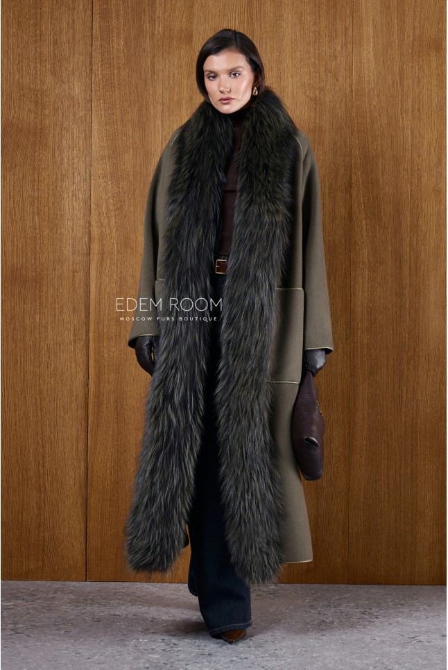 Итальянское пальто с мехом лисы