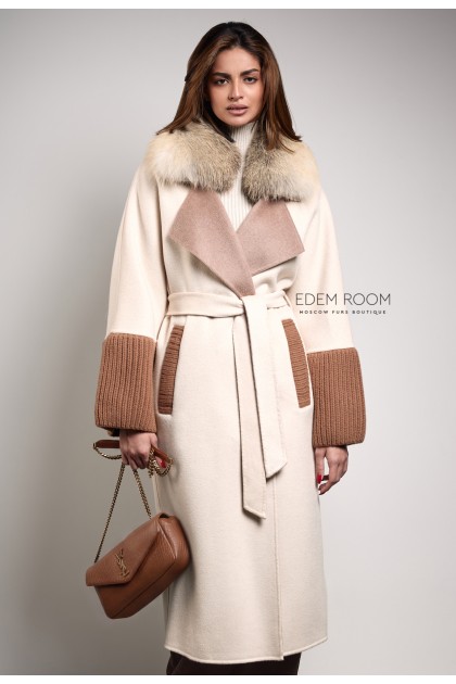 Пальто с мехом