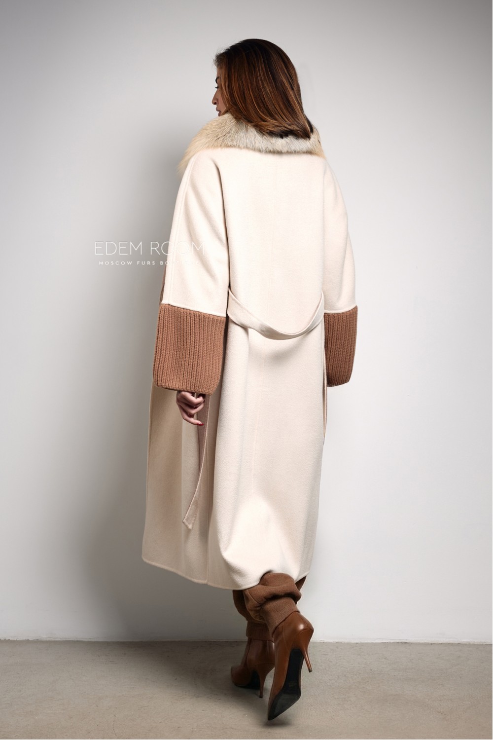 Пальто с мехом