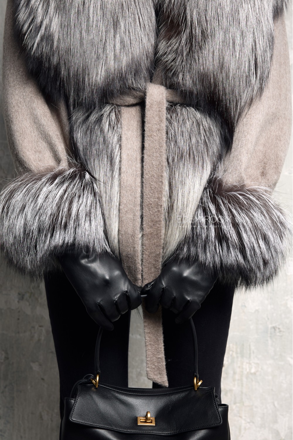 Пальто с мехом