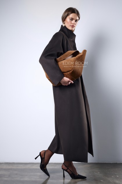 коричневое пальто из кашемира