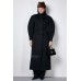 чёрное удлинённое пальто 