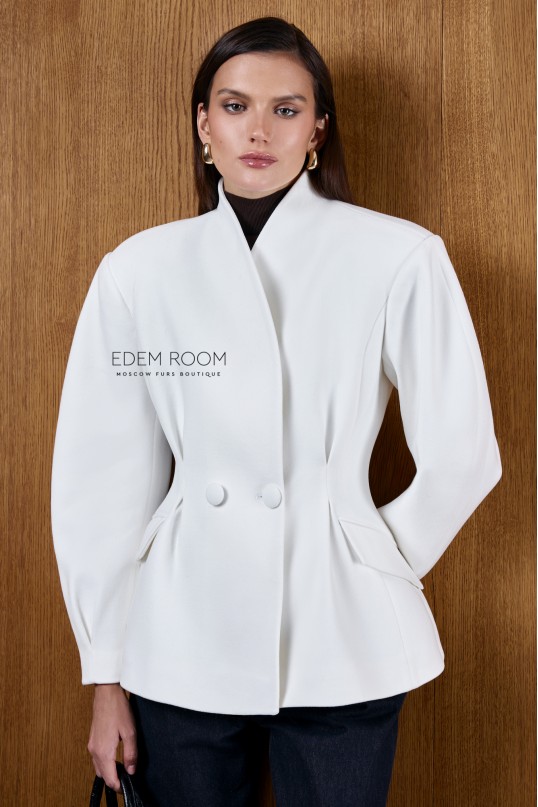 Приталенное пальто - жакет