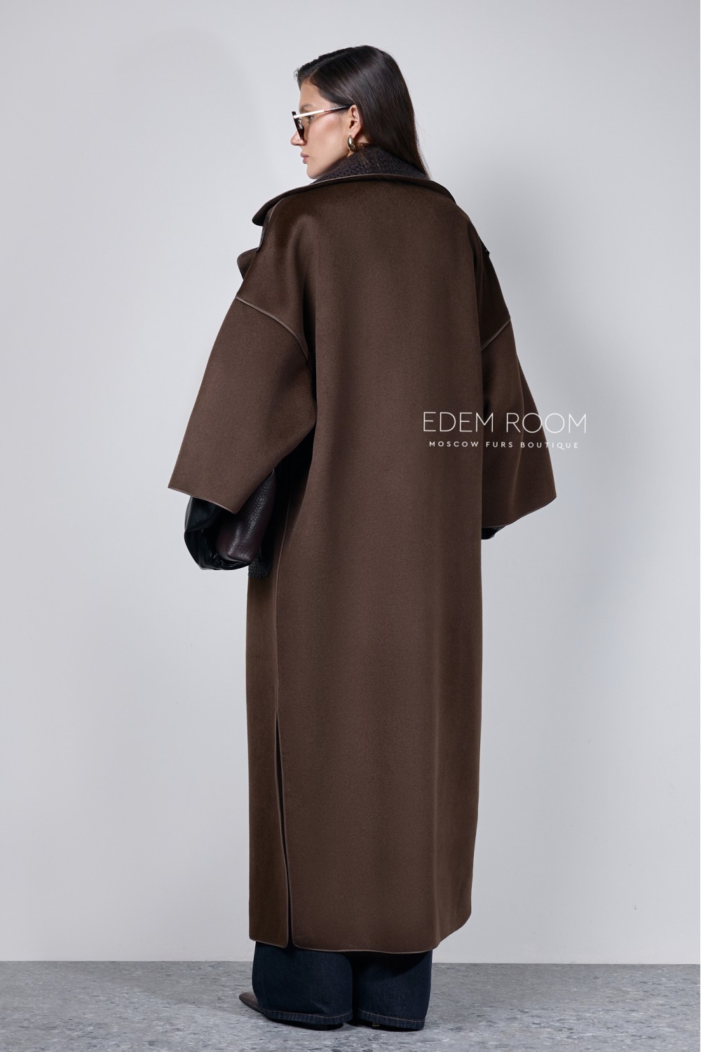 Пальто из итальянской ткани и кожи