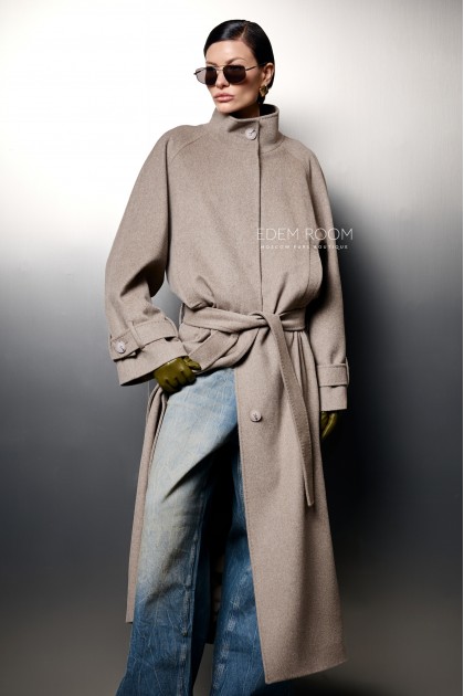 длинное пальто с поясом