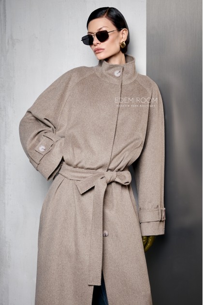 длинное пальто с поясом