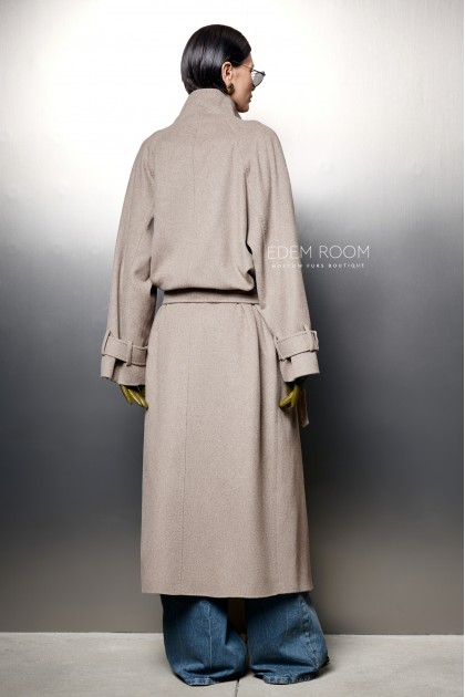 длинное пальто с поясом