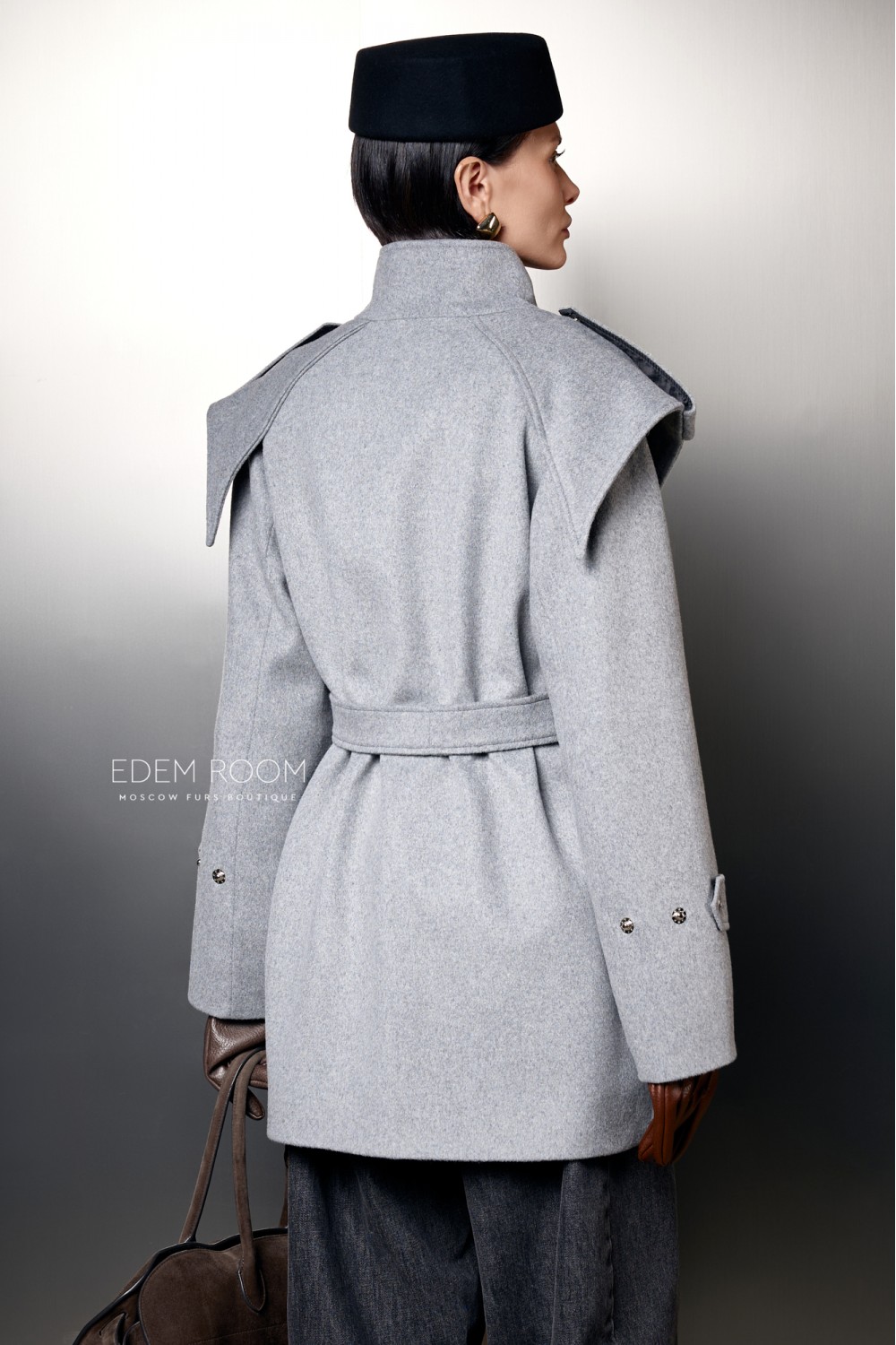 модное пальто из шерсти