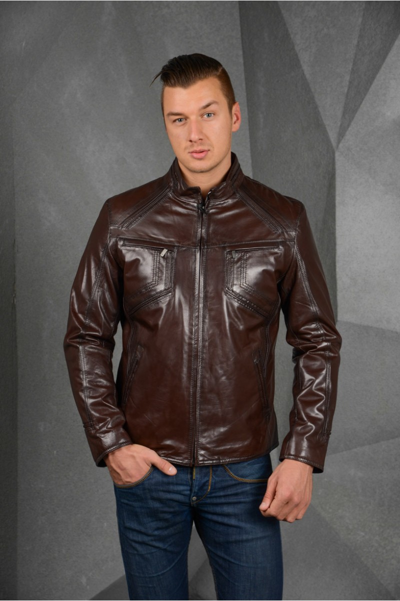 Тёмно- коричневая куртка из кожи