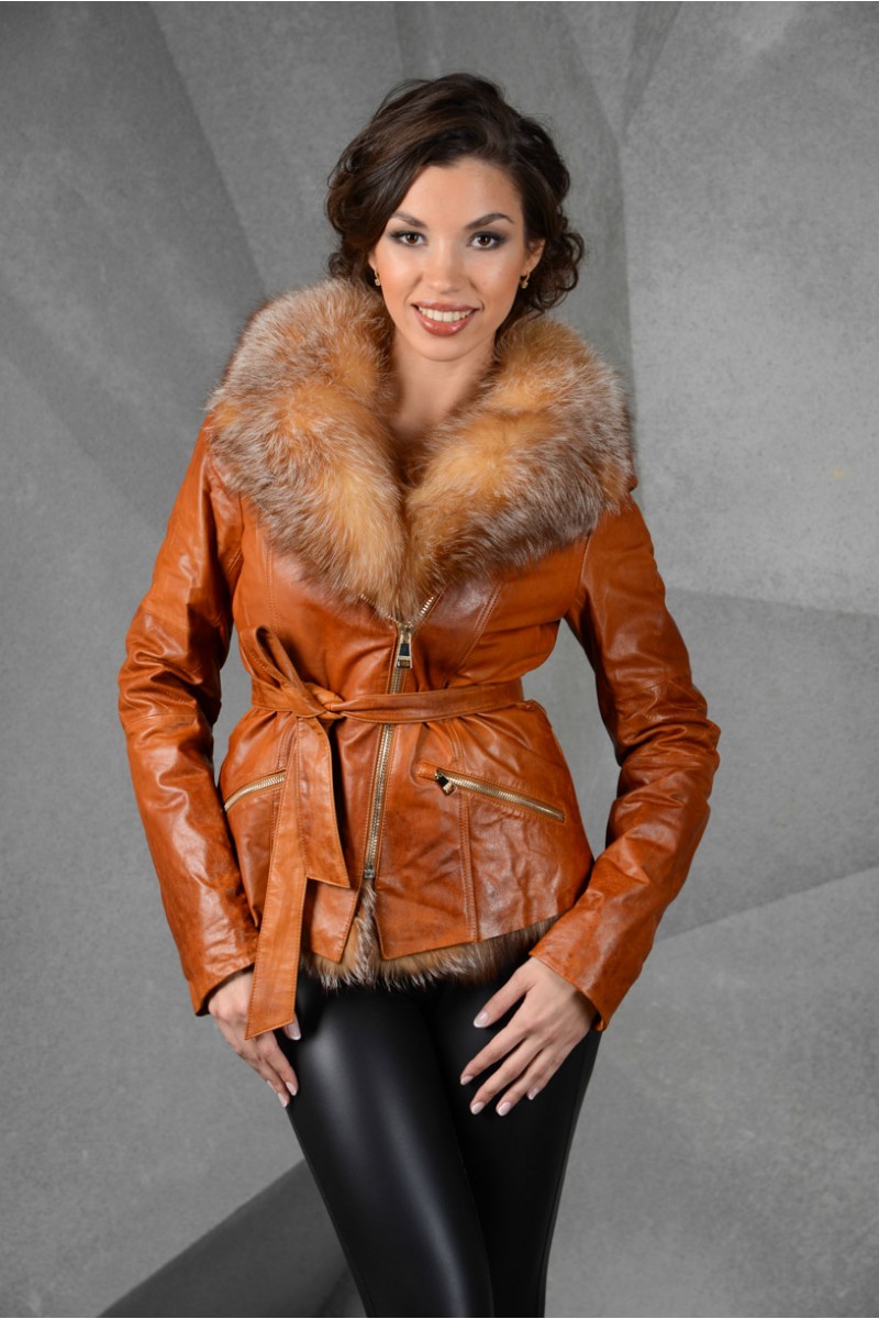 Кожаные куртки женские из натуральной кожи с мехом